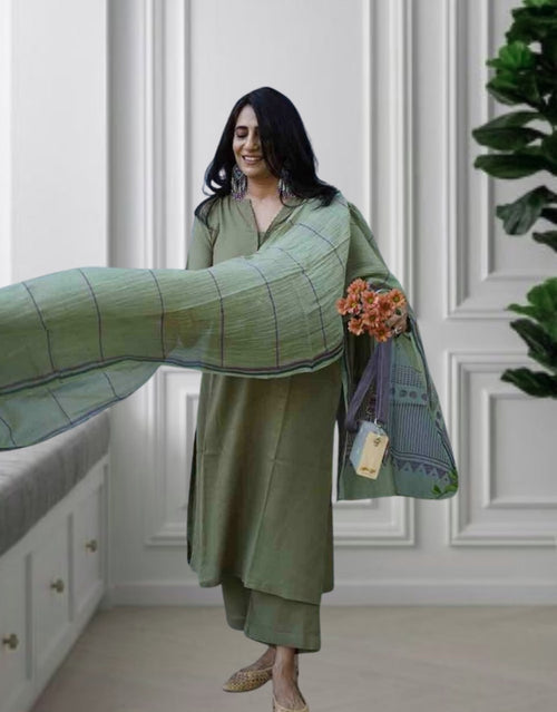 Premium Feel Kurta Set With Dupatta