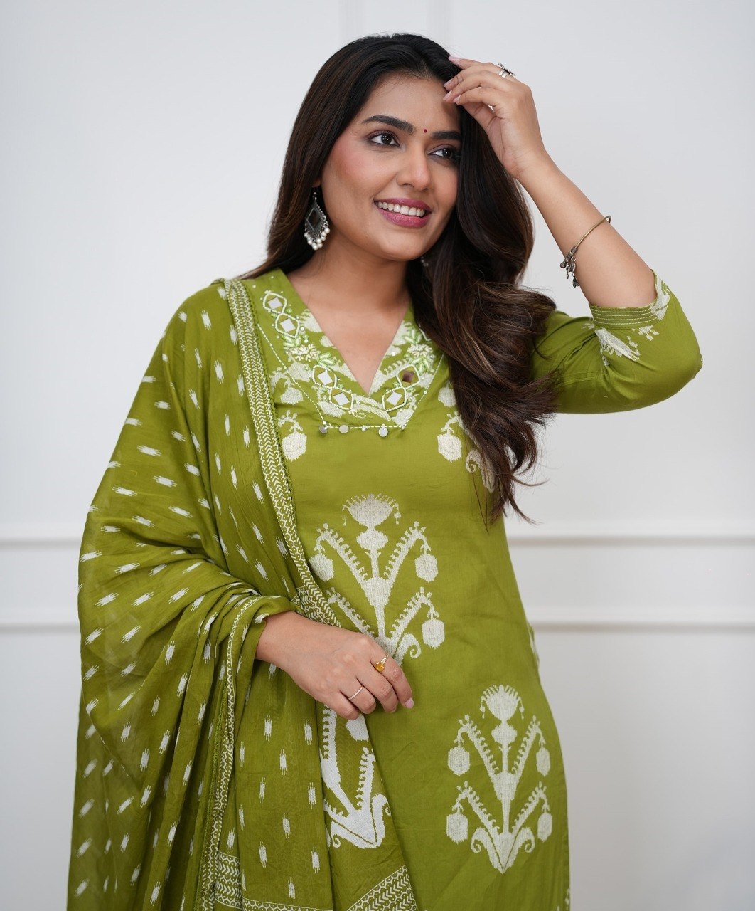 Stylish Kurta Set With Duaptta
