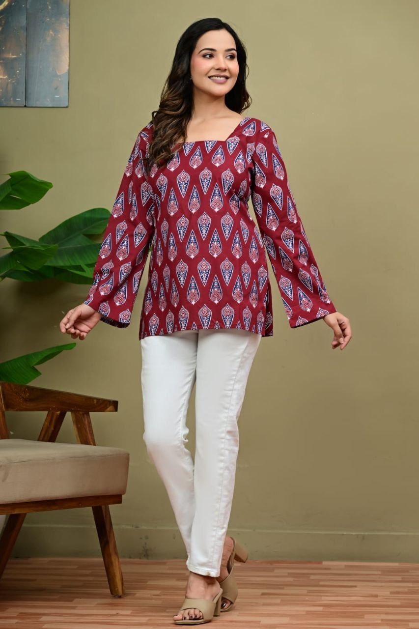 Fuchsia Floral Lace up Kurti