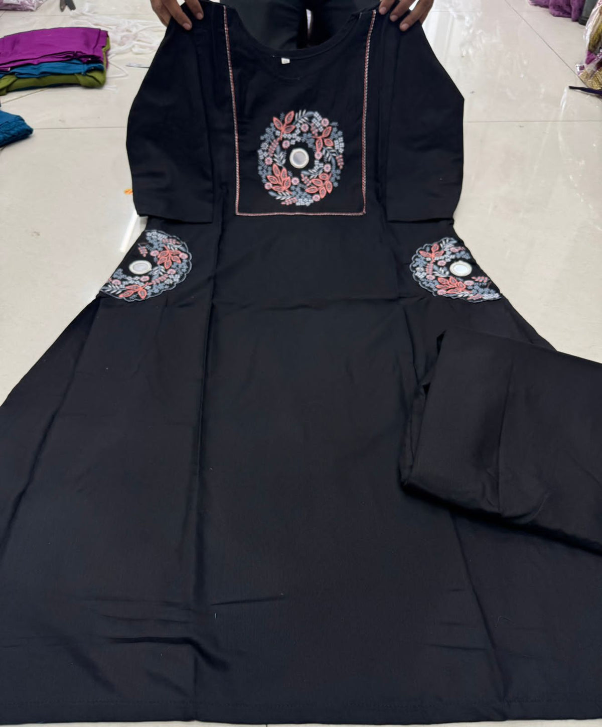 Cotton slub embroidered top with palazzo