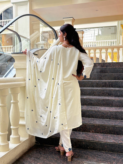 Elegant Off-White Blue Floral Floral-Embroidered Kurta Set