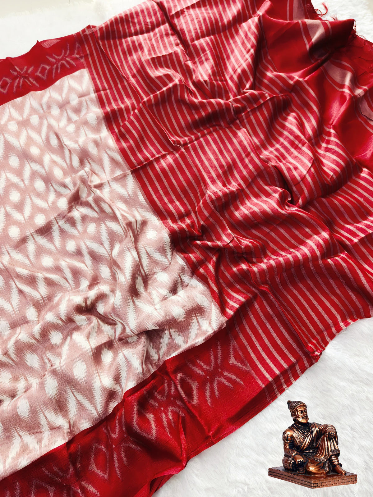 ELEGANT PURE KHADI SAREE WITH RUNNING BLOUSE