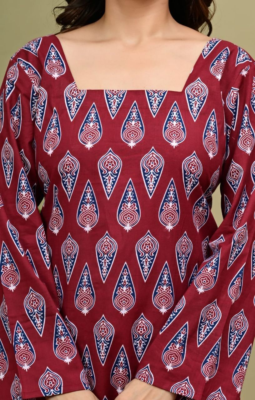 Fuchsia Floral Lace up Kurti